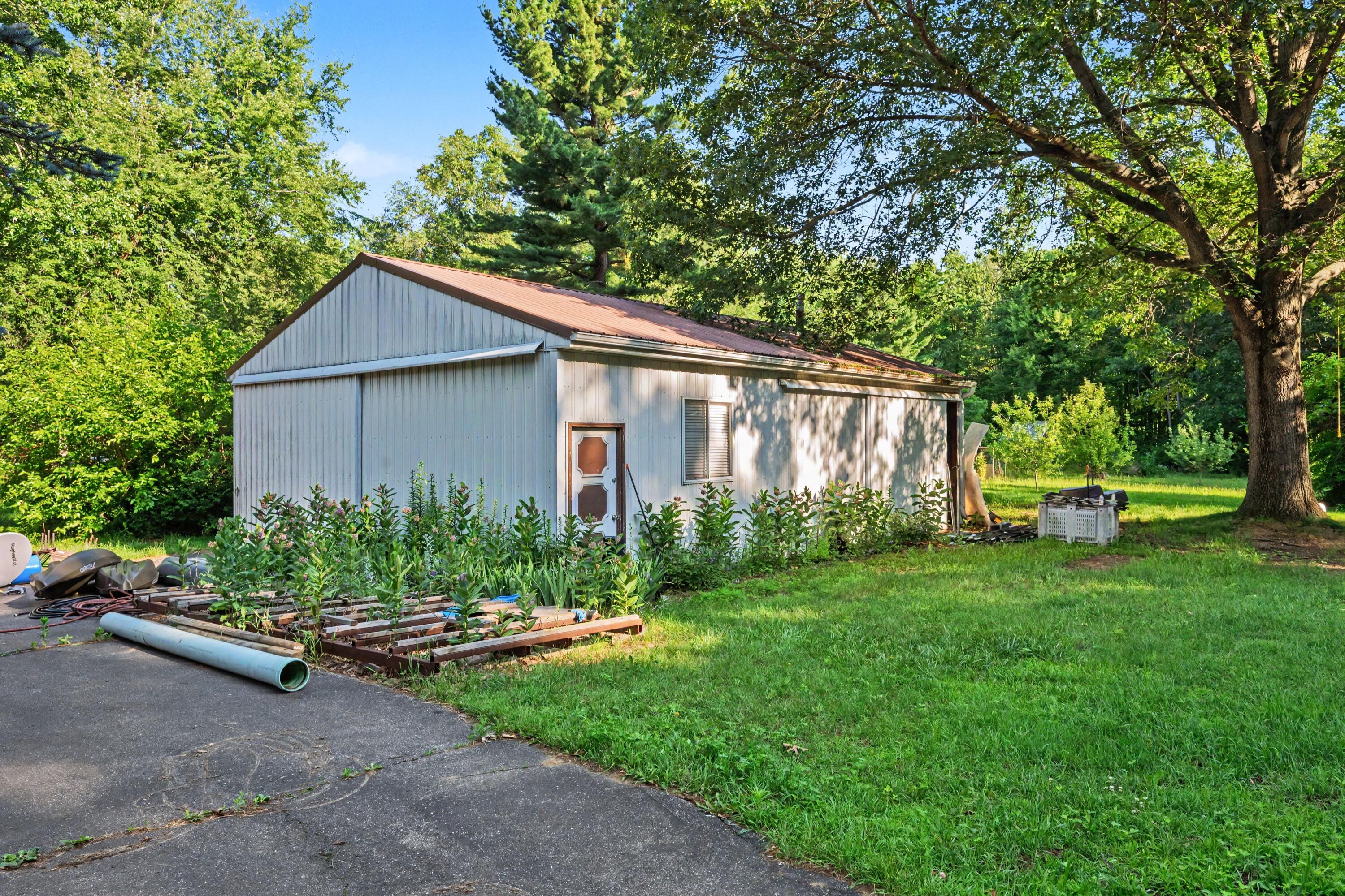 6080 Herring Road Litchfield, MI 49252 - Photo 22 of 27 022_file_7501