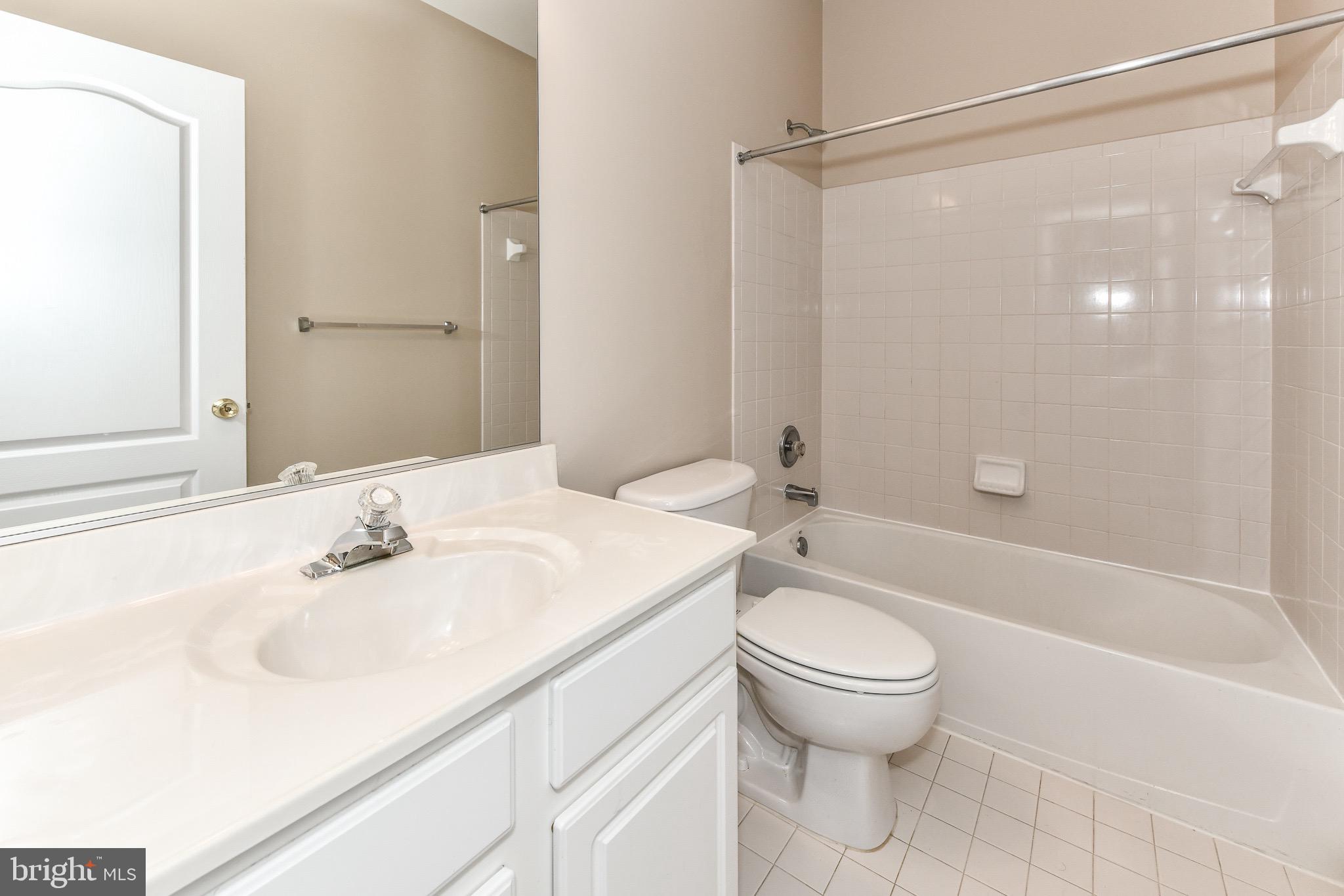 42529 Magellan Square Brambleton, VA 20148 - Photo 23 of 48