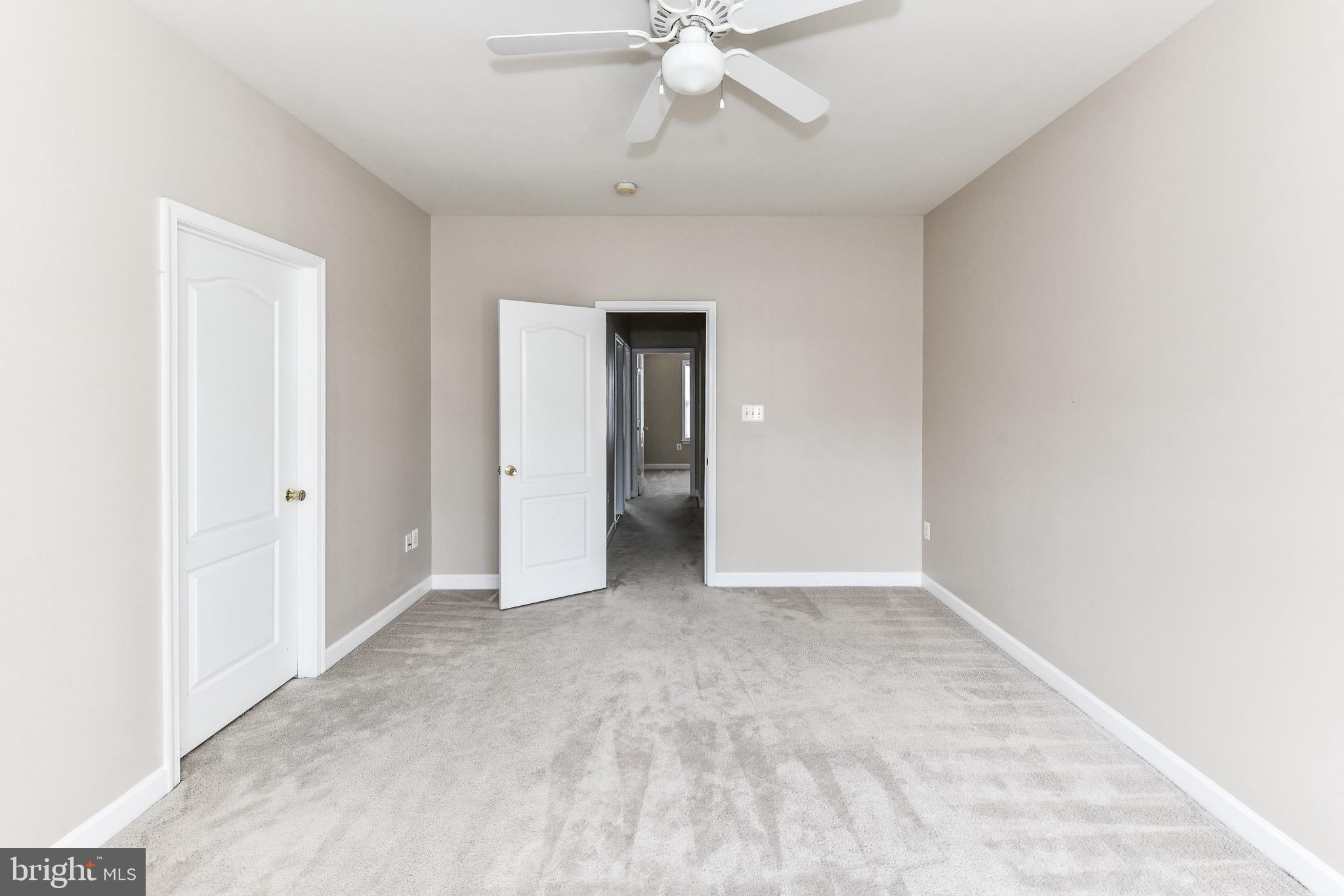 42529 Magellan Square Brambleton, VA 20148 - Photo 27 of 48