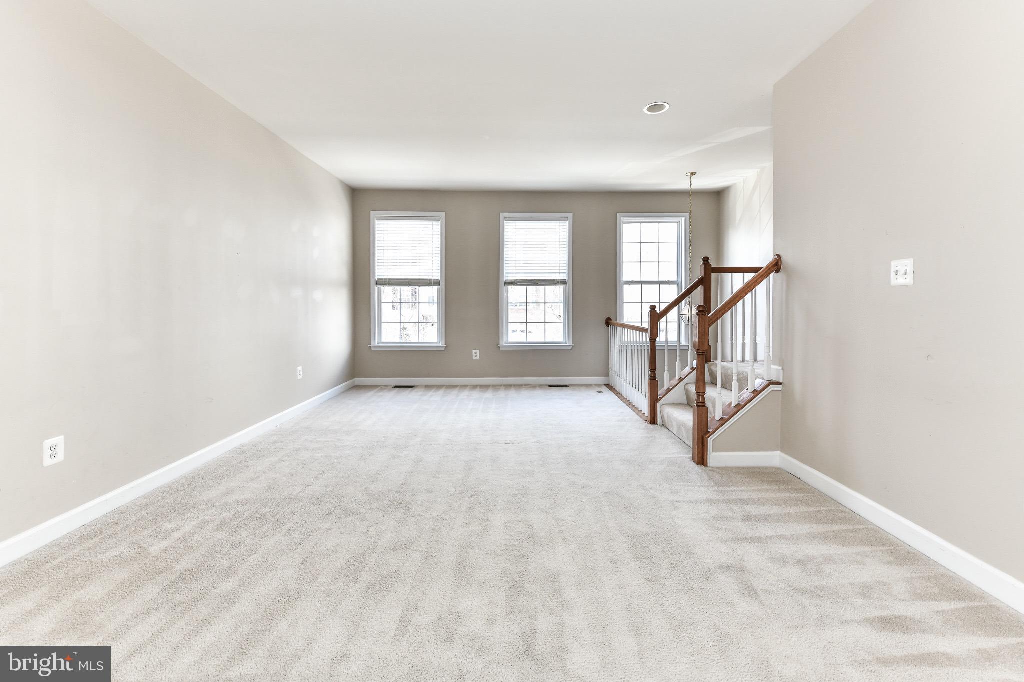 42529 Magellan Square Brambleton, VA 20148 - Photo 10 of 48