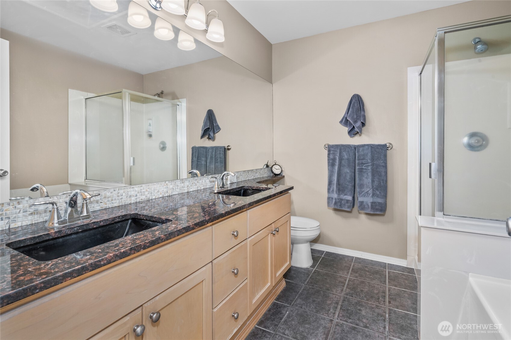 562 Elma Avenue Northeast Renton, WA 98059 - Photo 23 of 40