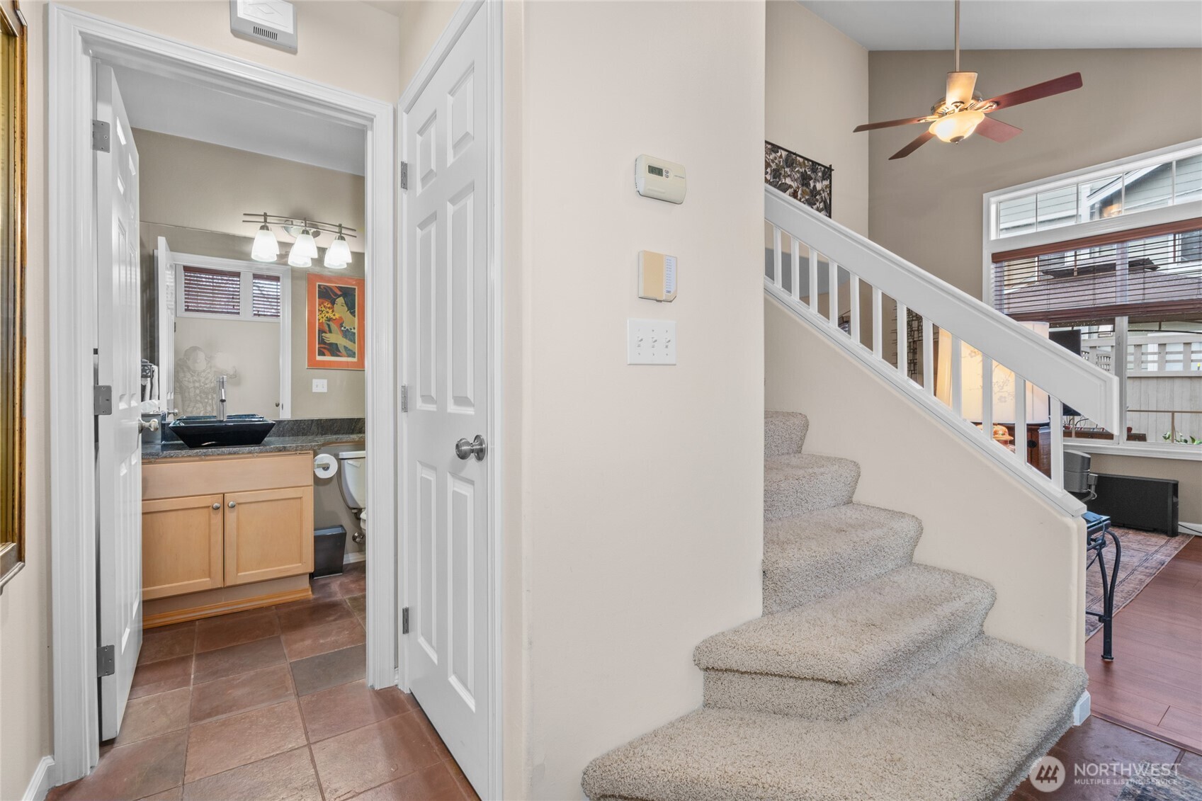 562 Elma Avenue Northeast Renton, WA 98059 - Photo 6 of 40