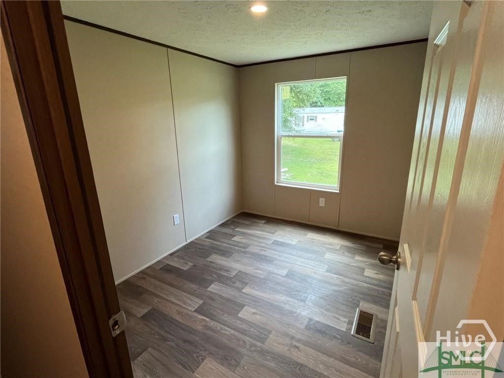 51 Miles Park Road Pembroke, GA 31321 - Photo 5 of 11