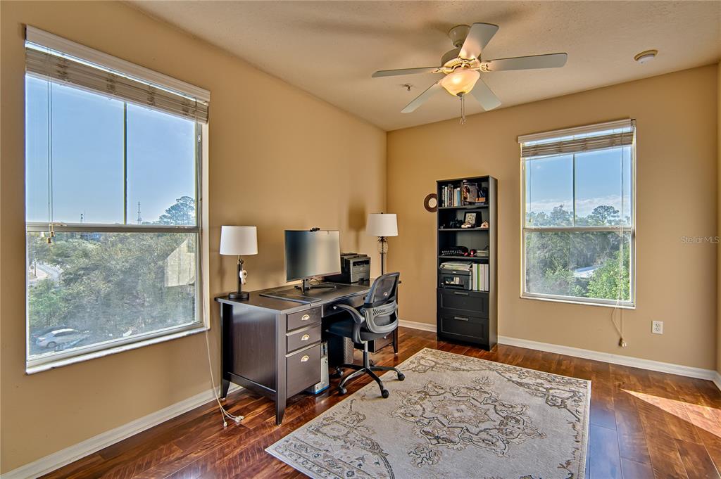 1185 Southwest 9th Road, Unit 402 Gainesville, FL 32601 - Photo 17 of 21