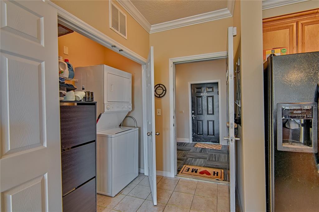 1185 Southwest 9th Road, Unit 402 Gainesville, FL 32601 - Photo 5 of 21