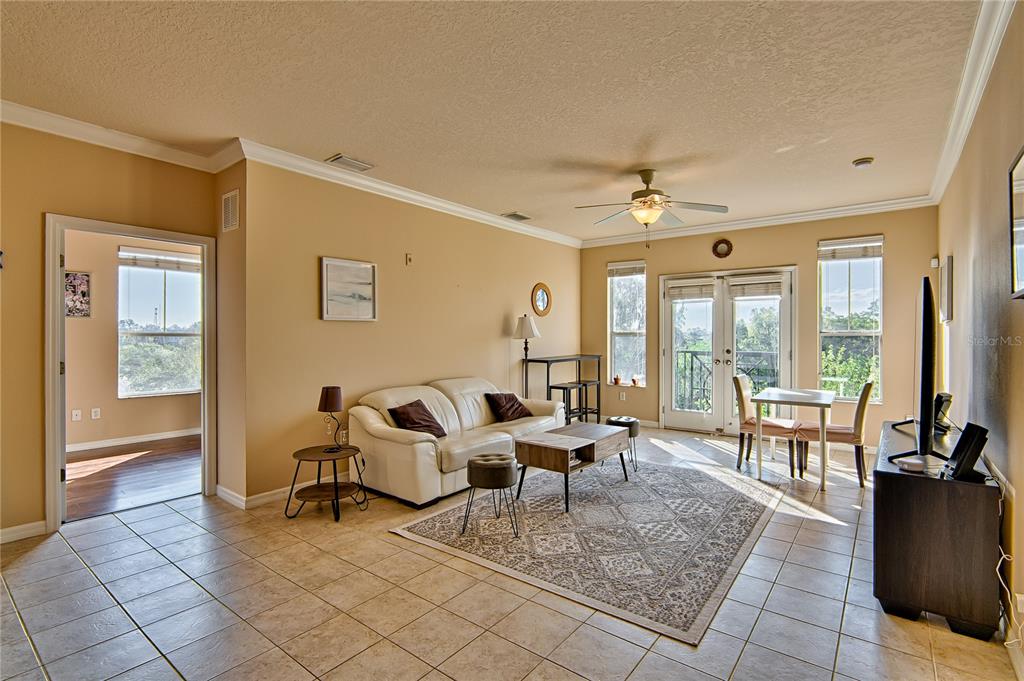 1185 Southwest 9th Road, Unit 402 Gainesville, FL 32601 - Photo 9 of 21