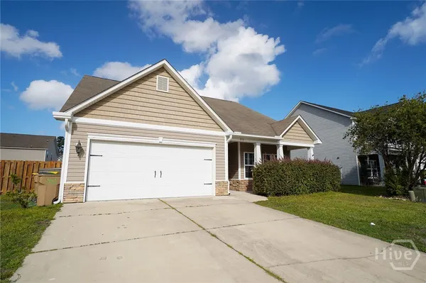 $2,550 | 55 Chestnut Oak Drive, Richmond Hill, GA 31324