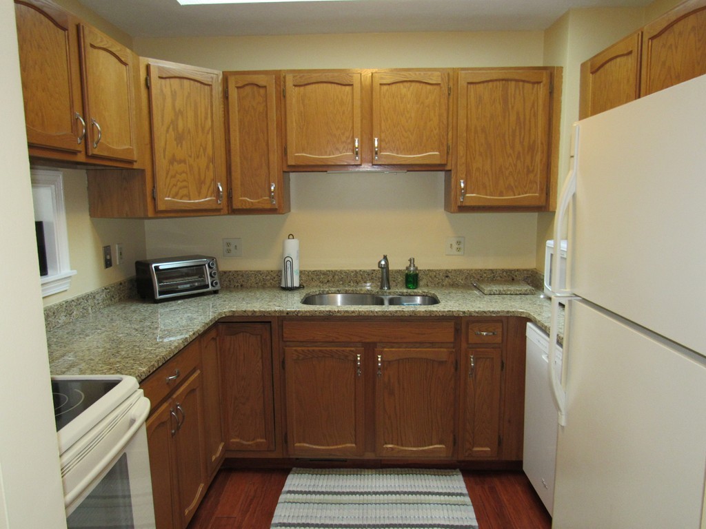 14 Nottingham Road, Unit 14 Grafton, MA 01519 - Photo 9 of 23 Gallery Image 9