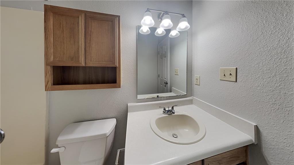 5347 Milhouse Road Indianapolis, IN 46221 - Photo 11 of 21