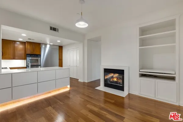 $5,500 | 5625 Crescent Park West, Unit 324, Playa Vista, CA 90094