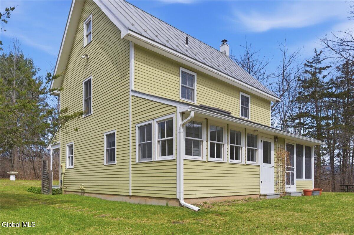 1216 Clauverwie Road Middleburgh, NY 12122 - Photo 4 of 35 33-030_JKT_0122