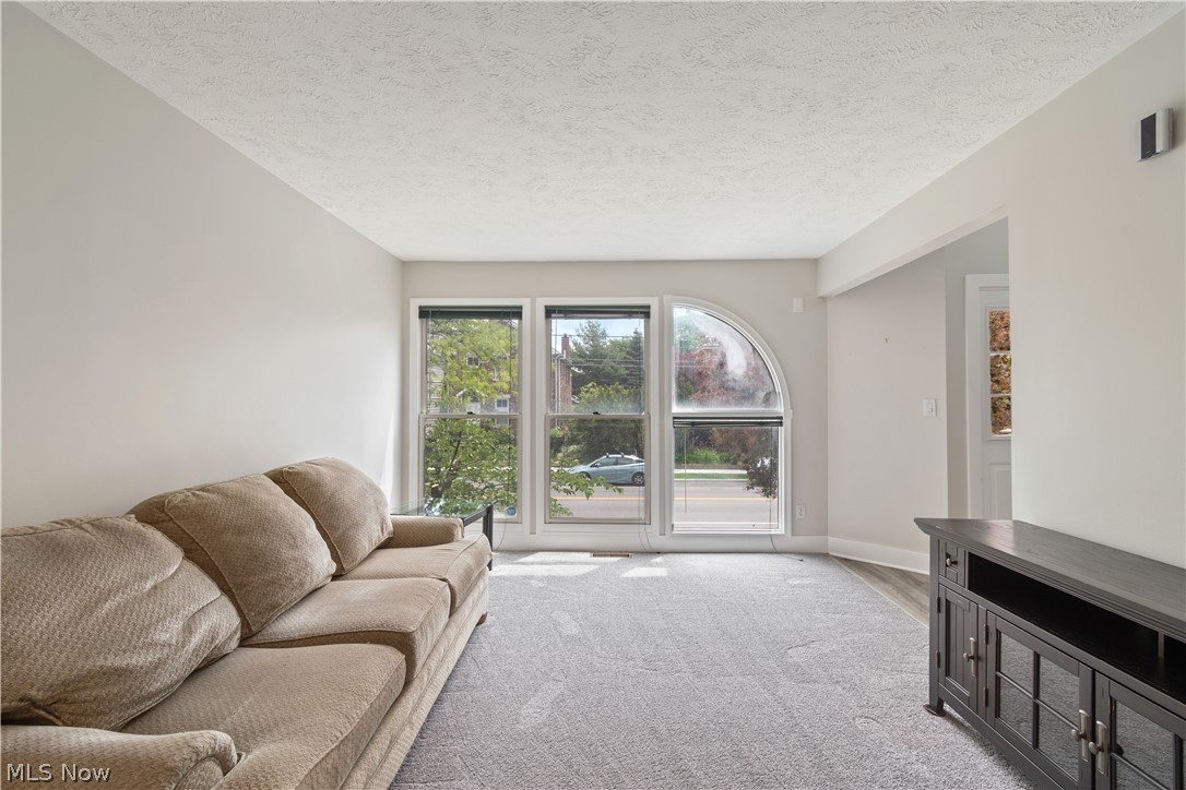 1718 Fulton Road Cleveland, OH 44113 - Photo 8 of 27 Gallery Image 8