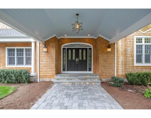 202 R Prospect Street Easton, MA 02375 - Photo 2 of 30 a front view of a house with garden