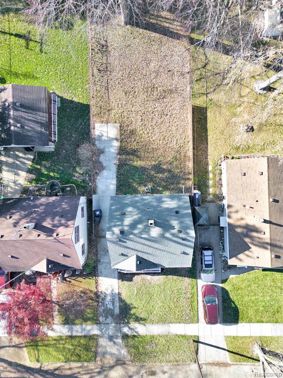 18259 Dalby Redford, MI 48240 - Photo 18 of 25