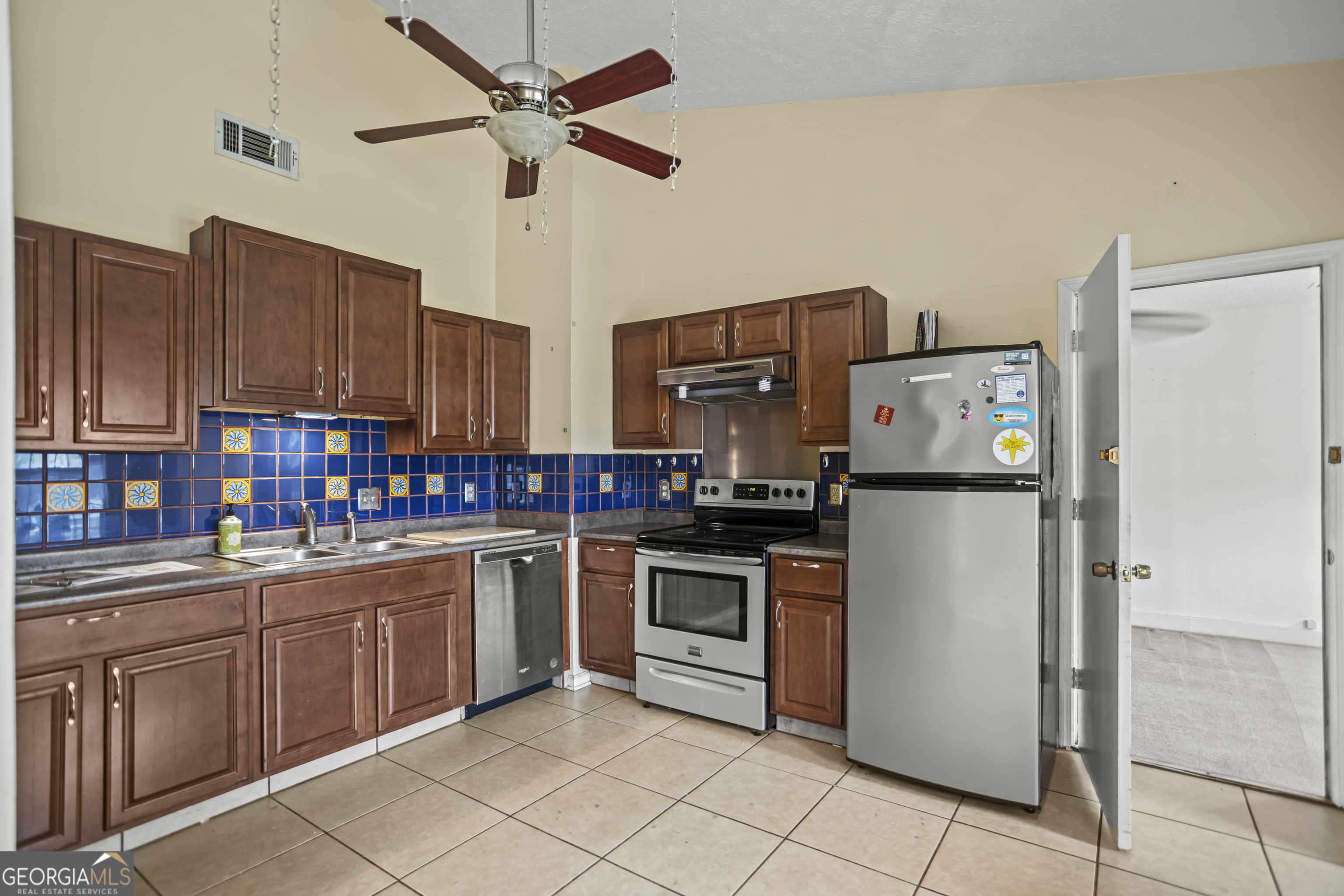 624 Honey Ridge Lane Hinesville, GA 31313 - Photo 10 of 50