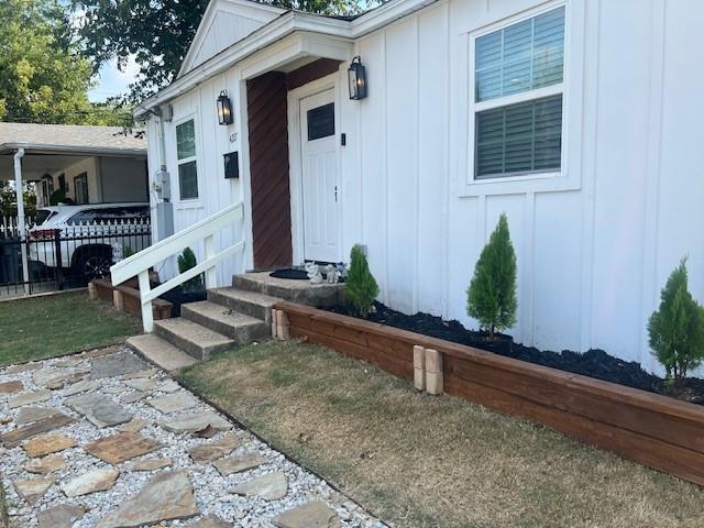 4207 Aztec Drive Dallas, TX 75216 - Photo 2 of 28 a front view of a house with garden