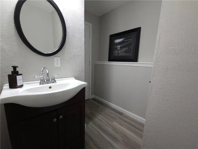 $330,000 | 18505 East Bundschu Place, Independence, MO 64056