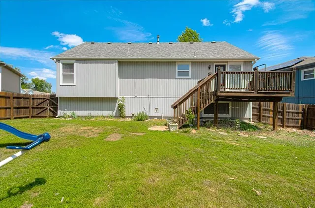 $330,000 | 18505 East Bundschu Place, Independence, MO 64056