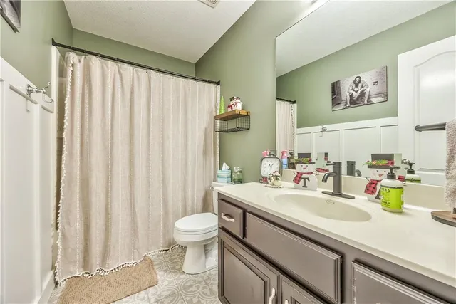 $320,000 | 18505 East Bundschu Place, Independence, MO 64056