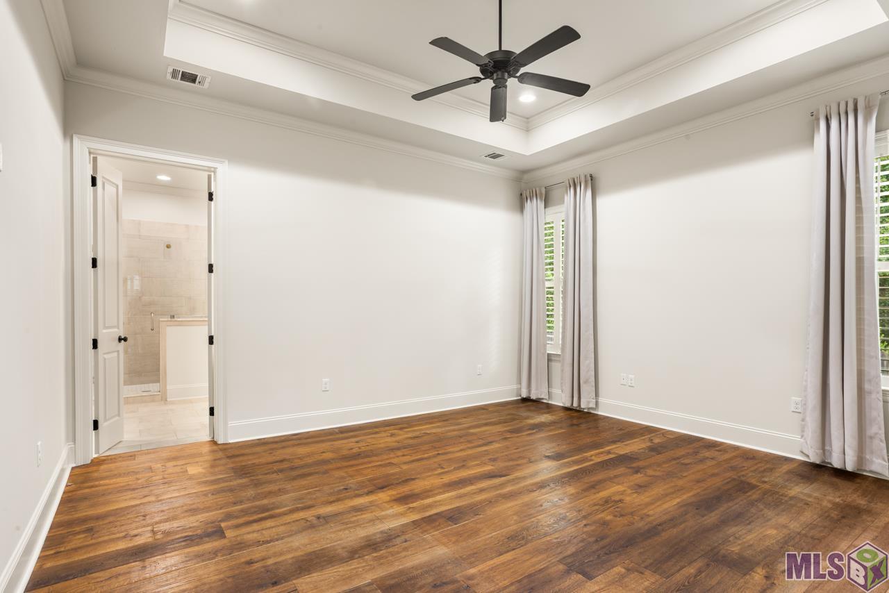 1850 Sugar Cane Baton Rouge, LA 70810 - Photo 12 of 42 Primary Bedroom