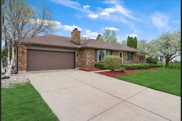$459,999 | 301 Lila's Court, New Lenox, IL 60451