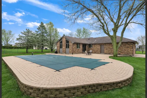 $459,999 | 301 Lila's Court, New Lenox, IL 60451