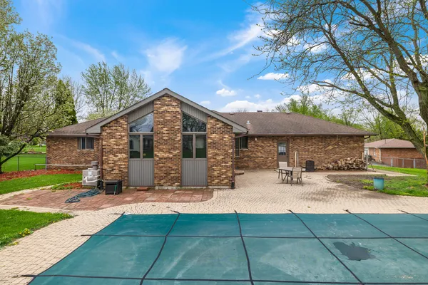 $459,999 | 301 Lila's Court, New Lenox, IL 60451