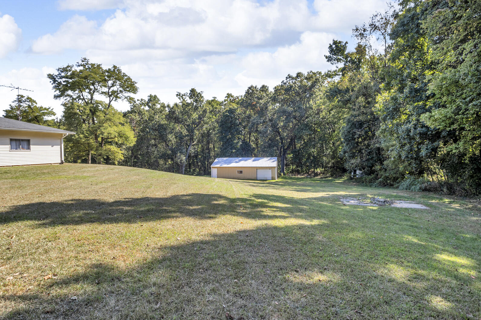 8325 Folks Road Hanover, MI 49241 - Photo 35 of 54 36-print-0N0A0703