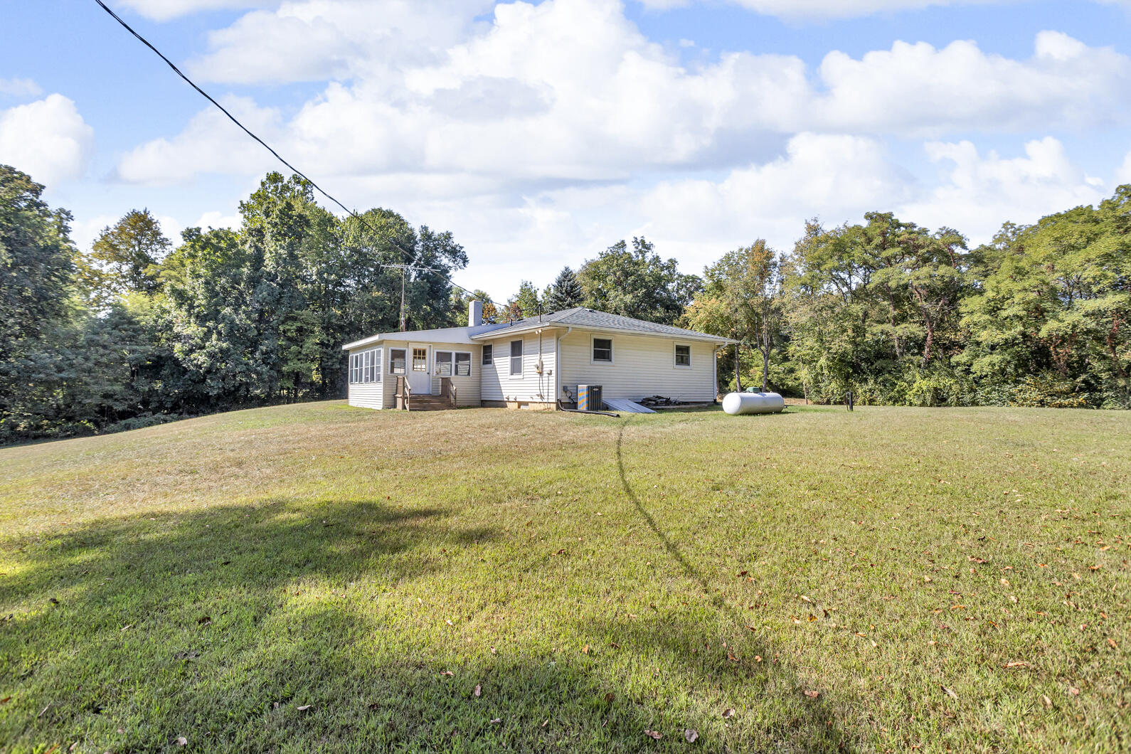 8325 Folks Road Hanover, MI 49241 - Photo 40 of 54 41-print-0N0A0709