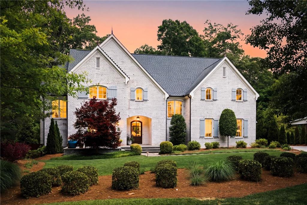 6321 Hunting Creek Road Northeast Sandy Springs, GA 30328 - Photo 3 of 70