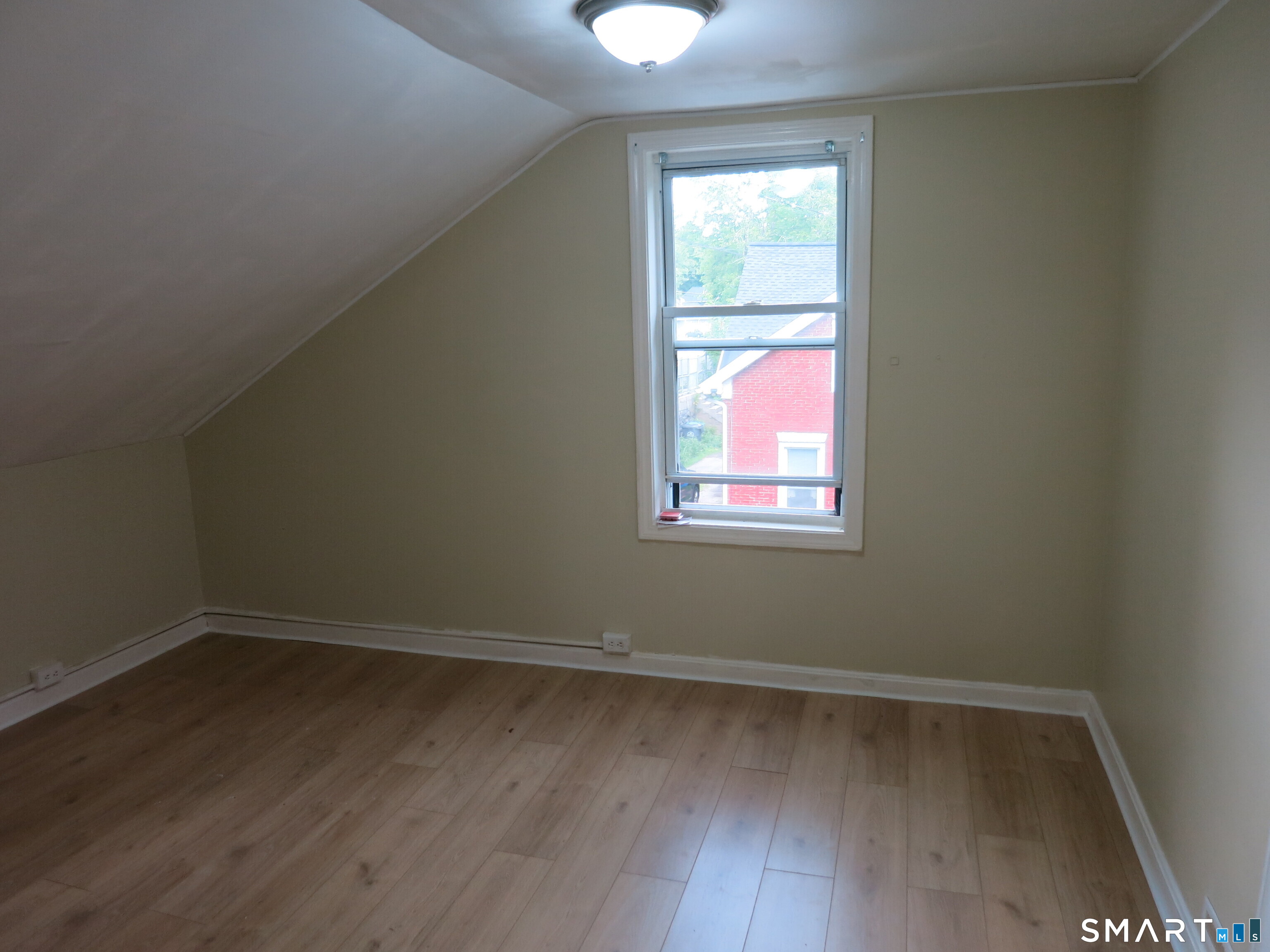 983 Riverside Drive Thompson, CT 06255 - Photo 8 of 22