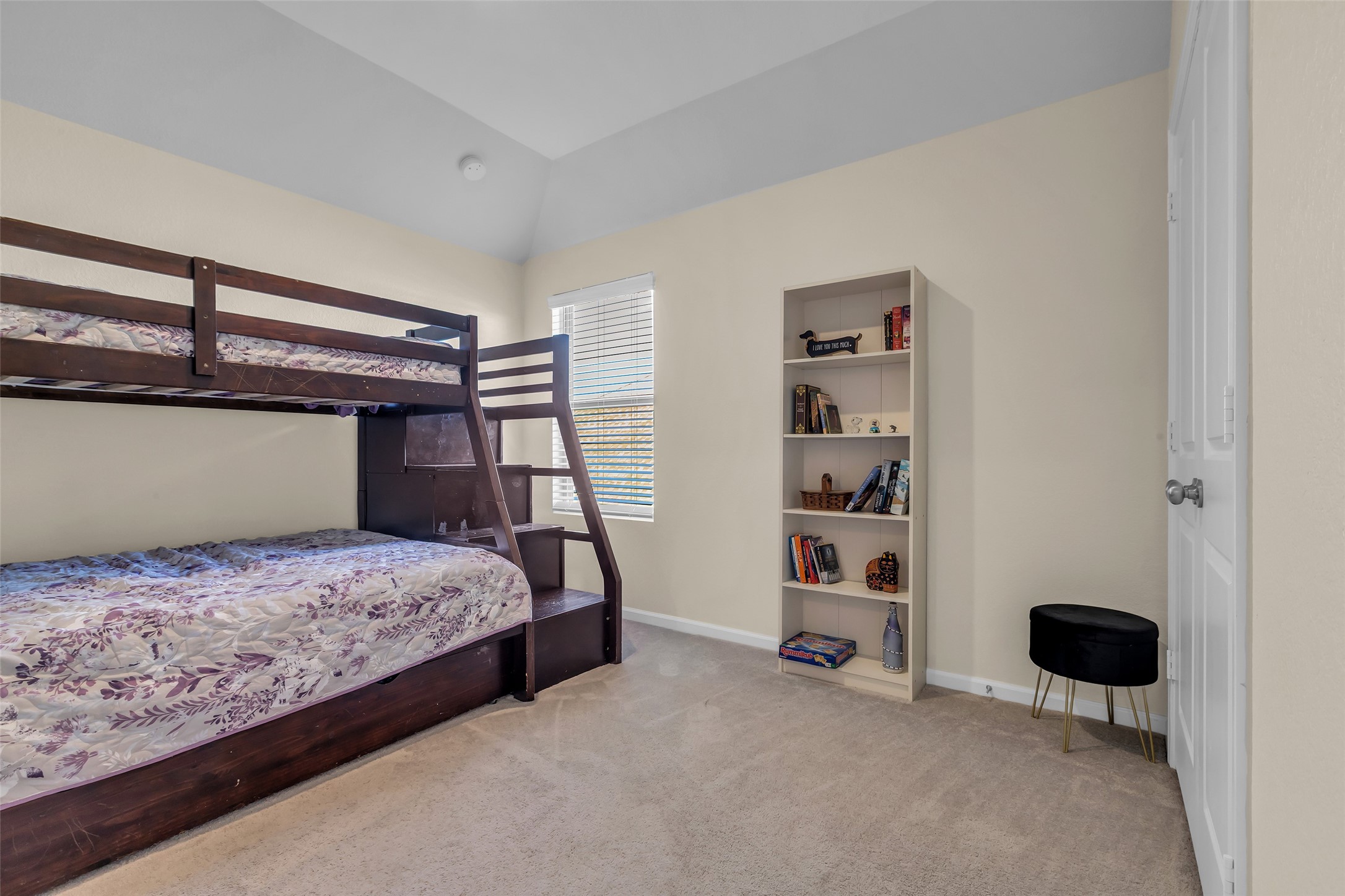 9502 Marble Park Lane Baytown, TX 77521 - Photo 34 of 40 a bedroom with a bed and a window