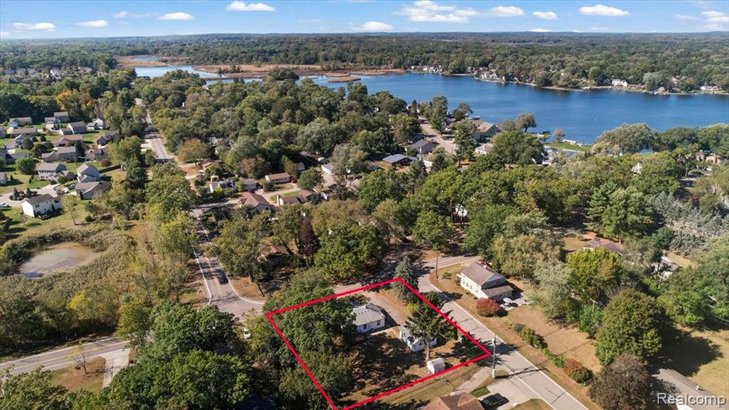 1588 Ladd Road Wolverine Lake, MI 48390 - Photo 35 of 35
