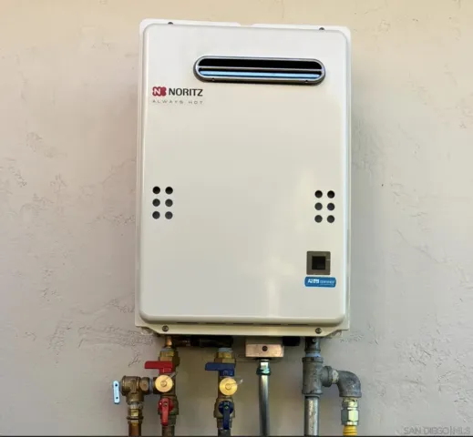 $899,999 | 3958 Kenwood Drive, Spring Valley, CA 91977