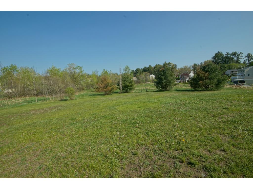 486 Mammoth Road Pelham, NH 03076 - Photo 5 of 27