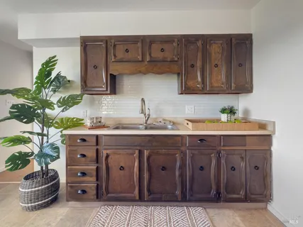 a sign on the side of the road