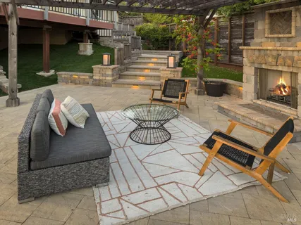 $1,399,000 | 15 Junipero Serra Avenue, San Rafael, CA 94901