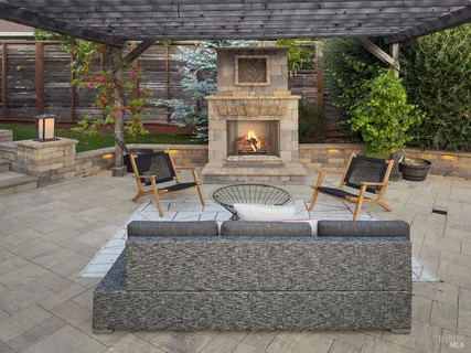 $1,399,000 | 15 Junipero Serra Avenue, San Rafael, CA 94901