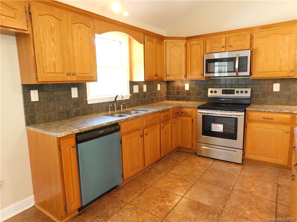 185 Howards Creek School Road Lincolnton, NC 28092 - Photo 11 of 42 Gallery Image 11