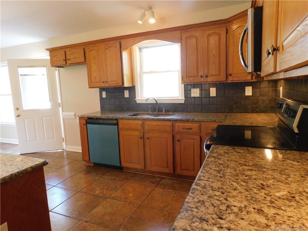 185 Howards Creek School Road Lincolnton, NC 28092 - Photo 12 of 42 Gallery Image 12