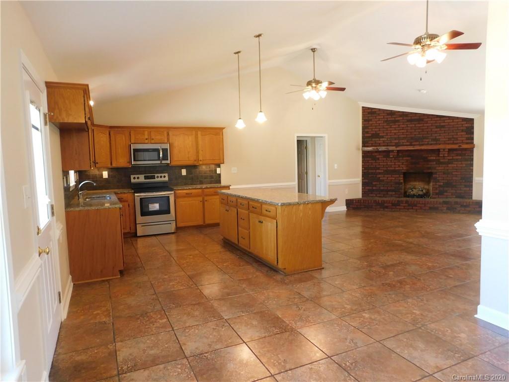 185 Howards Creek School Road Lincolnton, NC 28092 - Photo 10 of 42 Gallery Image 10