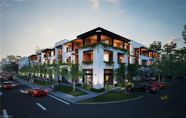 $4,995,000 | 210 9th Street South, Unit 301, Naples, FL 34102