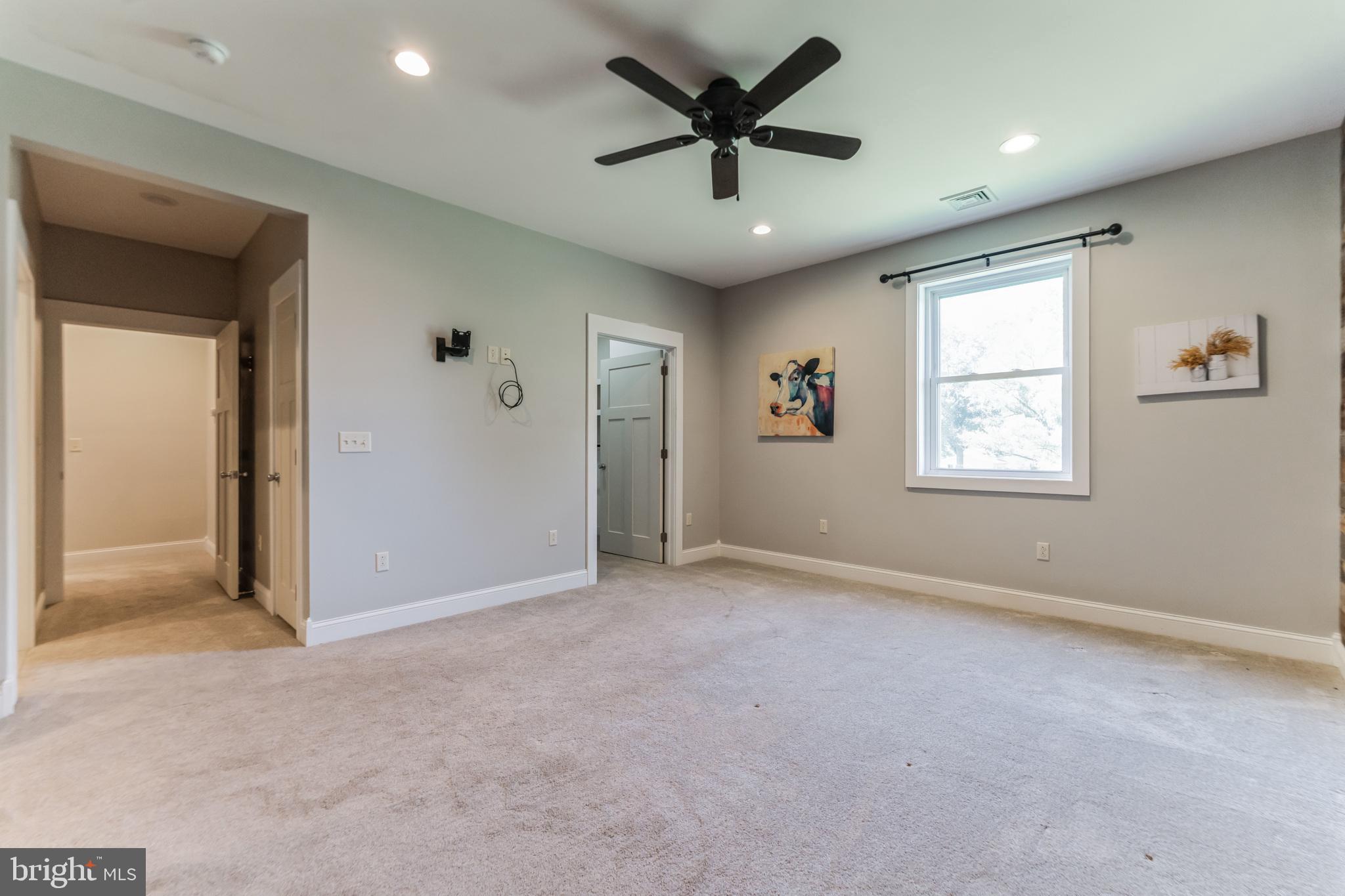 2418 Gramm Road Pennsburg, PA 18073 - Photo 24 of 40 Gallery Image 24
