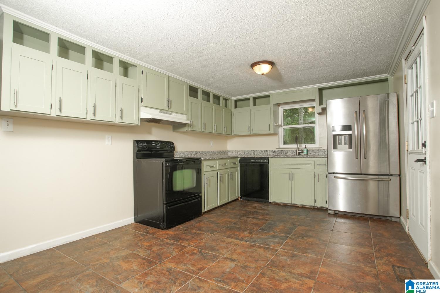 5182 Morris Street Gadsden, AL 35903 - Photo 3 of 20