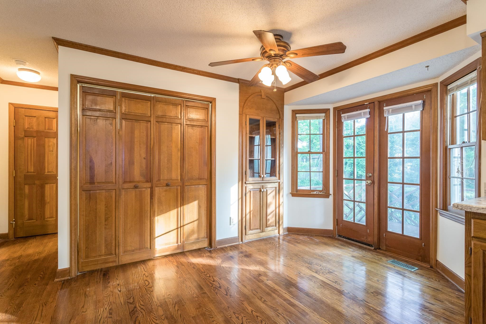 4604 Lancashire Drive Raleigh, NC 27613 - Photo 9 of 35 Breakfast Nook