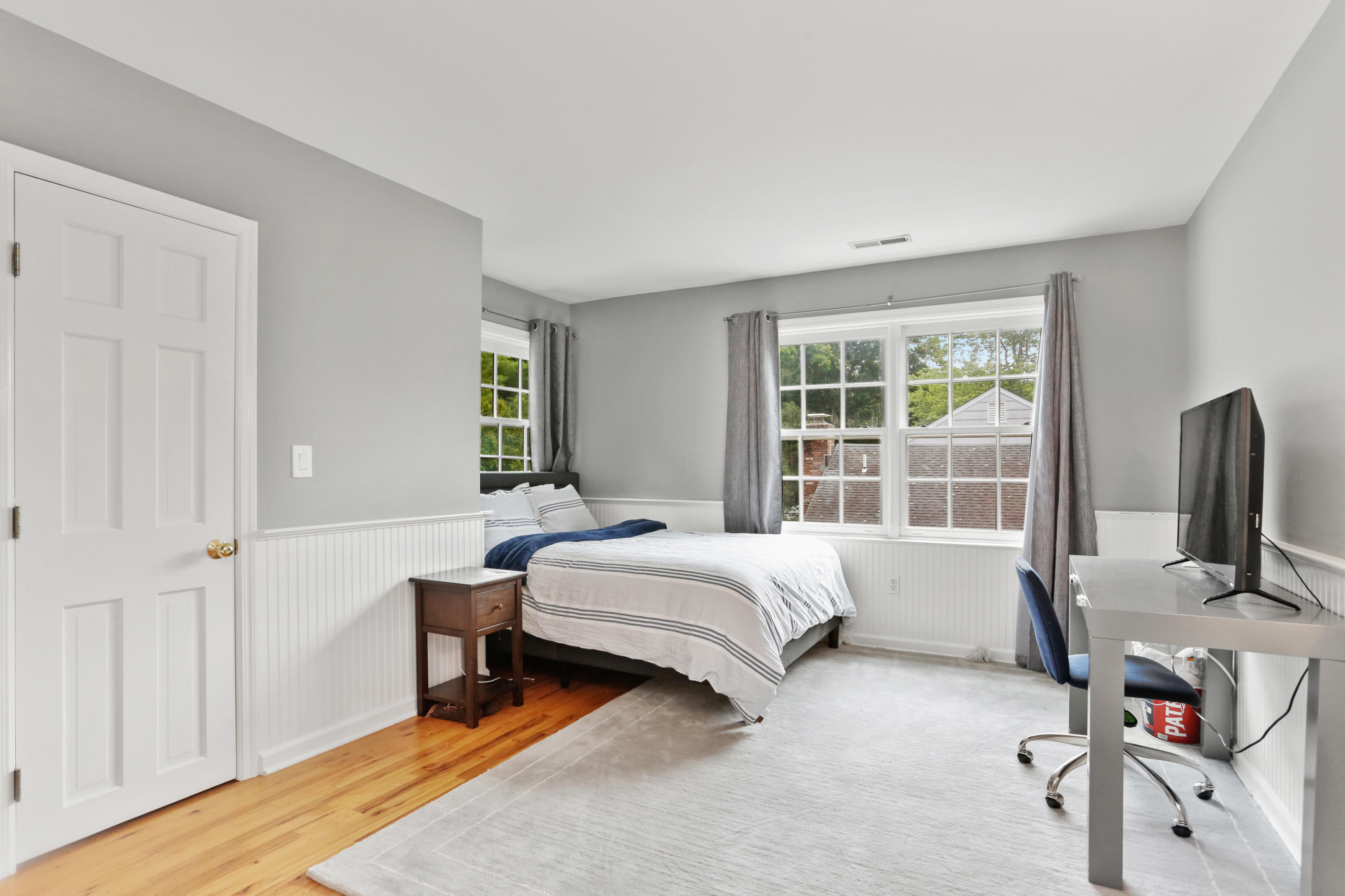 53 Country Club Road Darien, CT 06820 - Photo 24 of 35 a bed room with furniture and a window