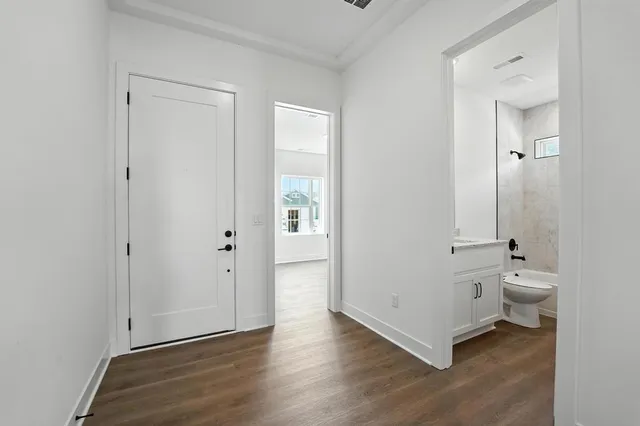 $380,240 | 20686 South Skyview Lane, Spring Hill, KS 66083