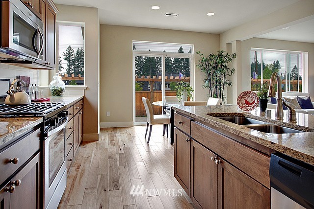 17618 40th Drive Southeast, Unit LOT11 Bothell, WA 98012 - Photo 4 of 15