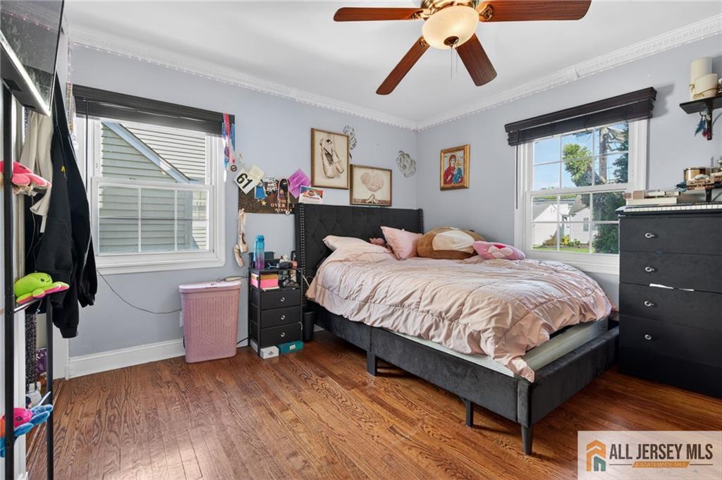 177 Midfield Road Colonia, NJ 07067 - Photo 8 of 23