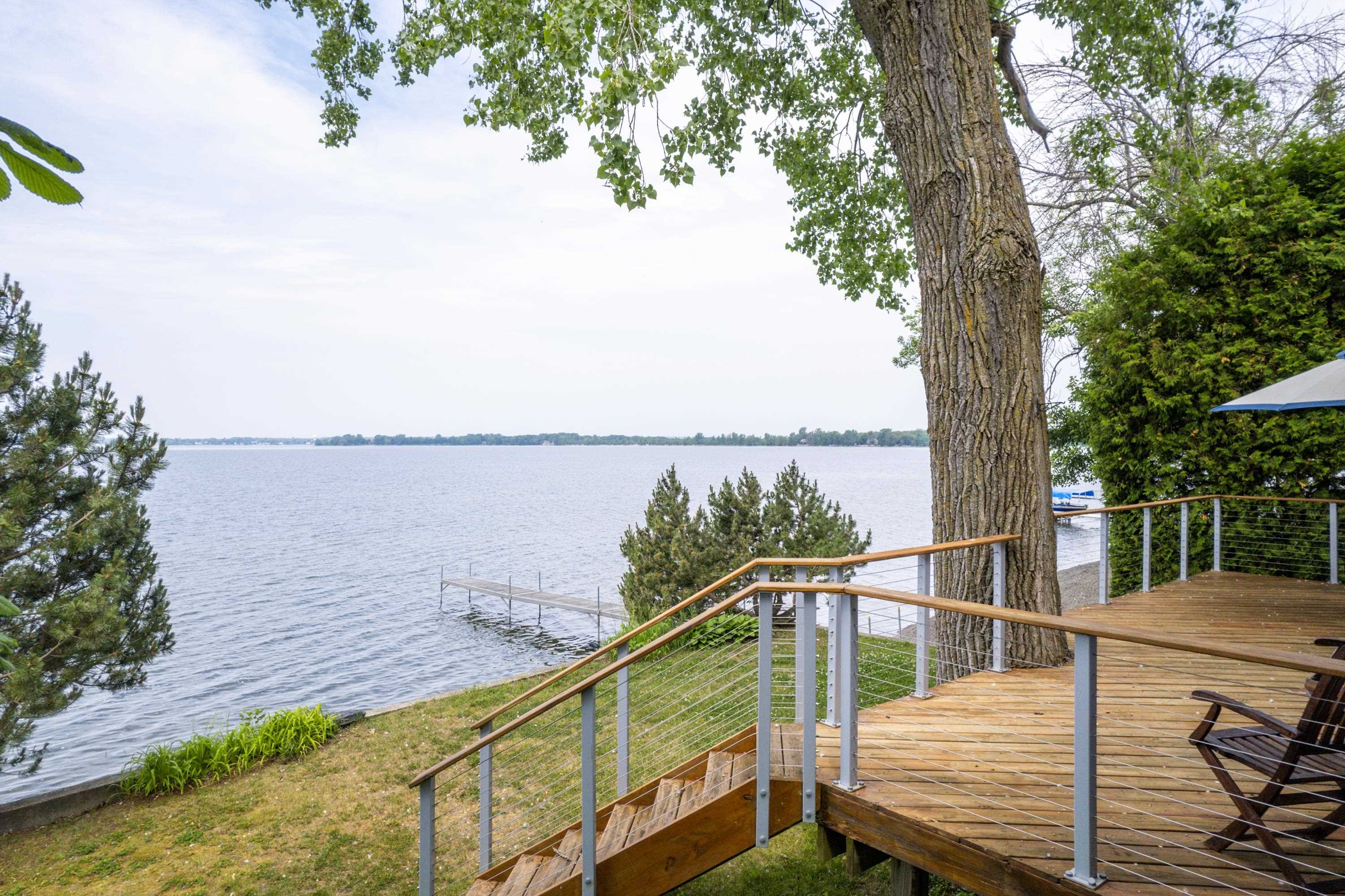 71 Cleland Road South Alburgh, VT 05440 - Photo 2 of 39